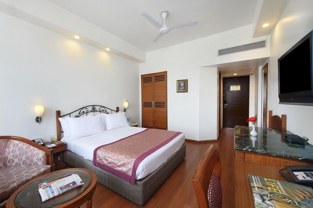 Hotel Maurya Patna Patna  Exteriör bild