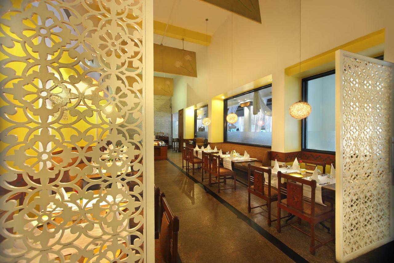 Hotel Maurya Patna Patna  Exteriör bild